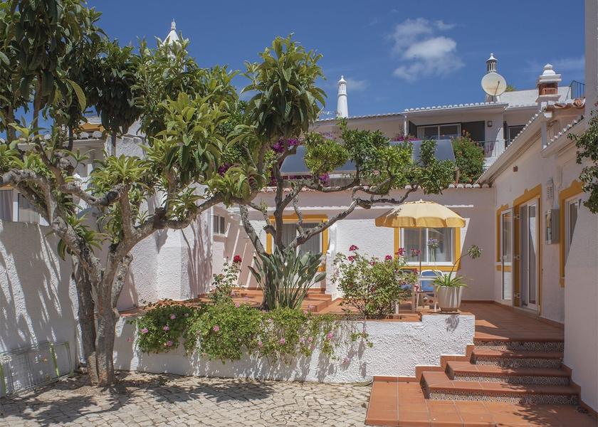 Faro Lagos Property Grounds