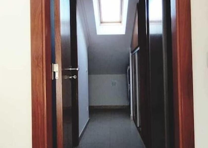 Leiria Peniche Interior Entrance