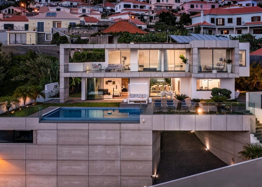 Madeira Funchal Exterior Detail