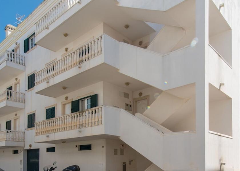Faro Tavira Exterior Detail