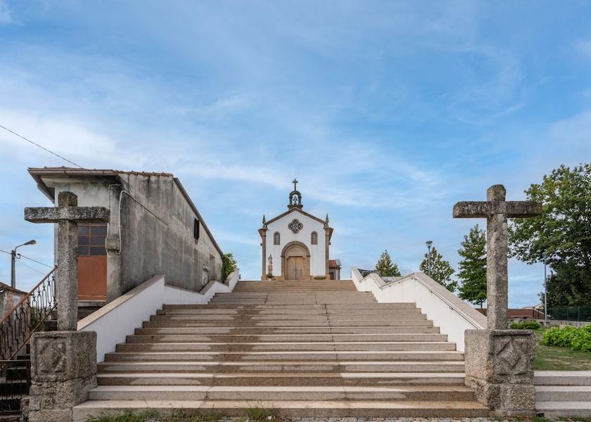 Porto Paredes Exterior Detail