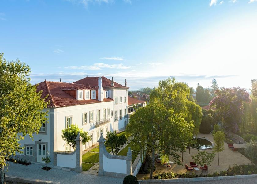 Viseu Nelas Facade