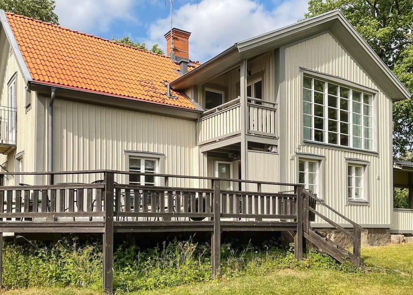 Östergötland County Odeshog Exterior Detail