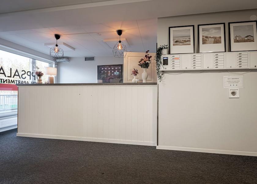 Check-in Check-out Kiosk