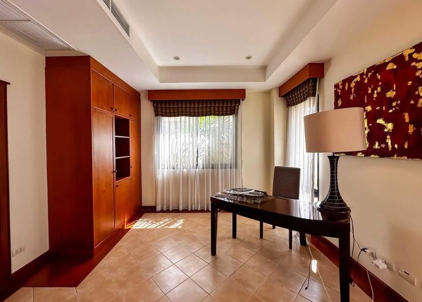 Phuket Province Choeng Thale Interior Entrance