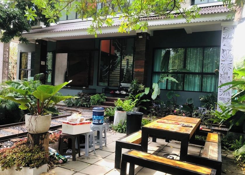 Nakhon Nayok nakhon nayok Facade