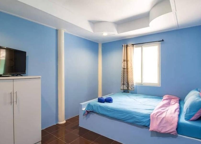 Ratchaburi Province Photharam Room
