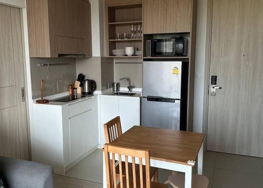 Phuket Choeng Thale Room