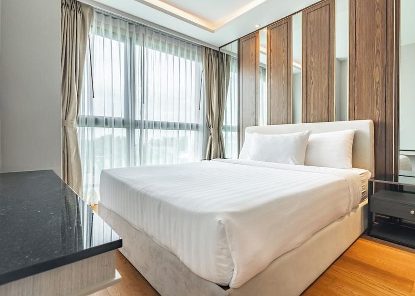 Phuket Choeng Thale Room