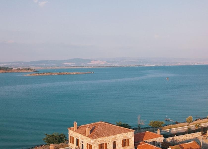 Izmir Dikili Facade