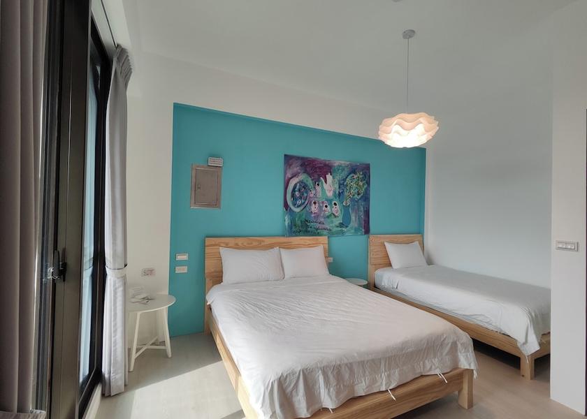 Yilan County Dongshan Room