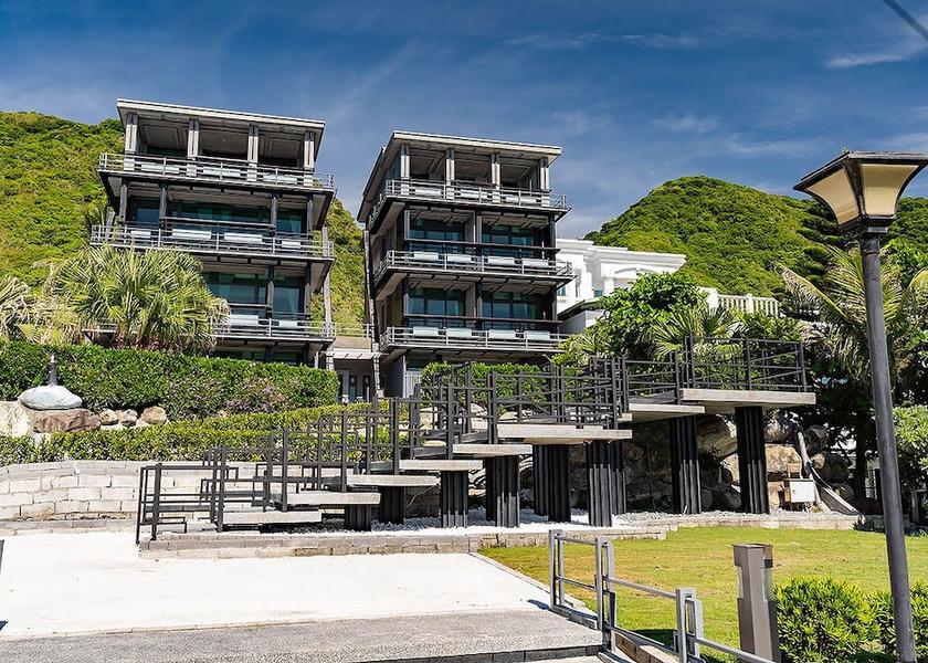 Hualien County Shoufeng Exterior Detail
