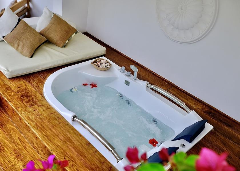 Unguja Kaskazini Region Kiwengwa Exterior Detail