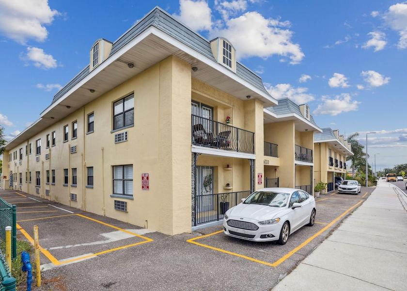 Florida Redington Beach Exterior Detail