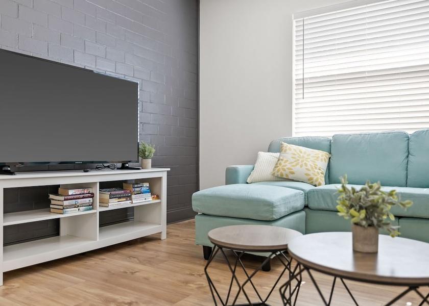 Georgia Palmetto Interior Entrance