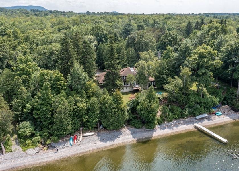 Vermont Shelburne Exterior Detail