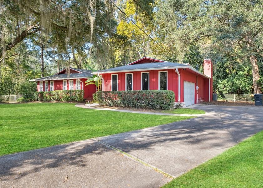 Florida Tallahassee Exterior Detail