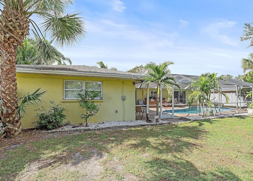 Florida Sarasota Exterior Detail