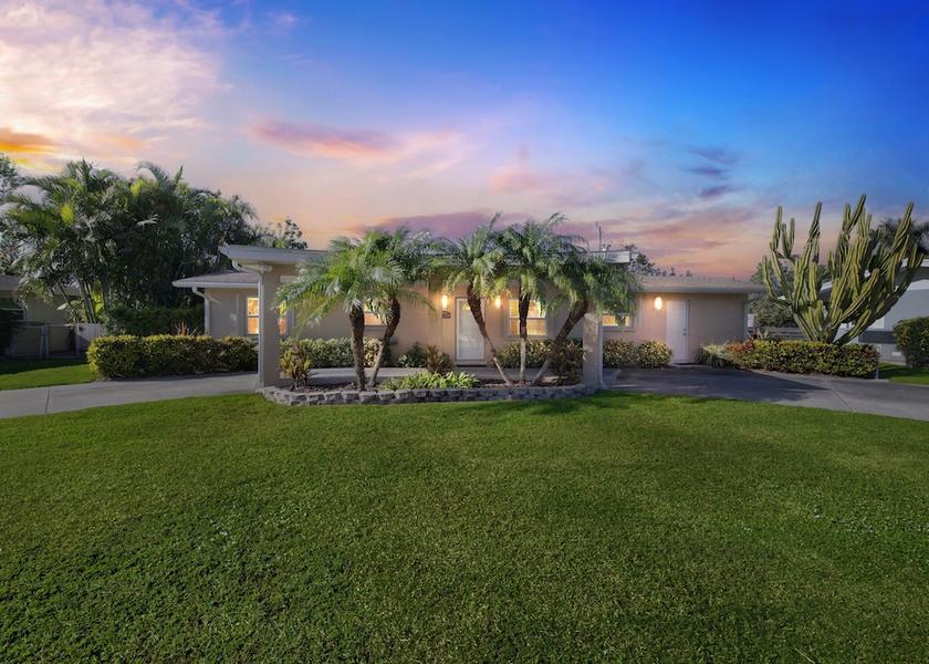 Florida Sarasota Exterior Detail