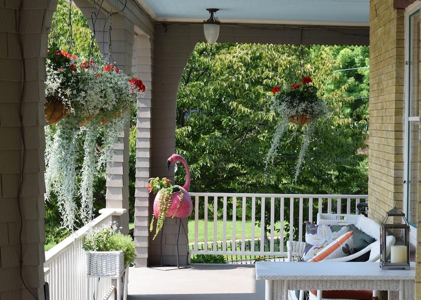 Wisconsin Bayfield Facade