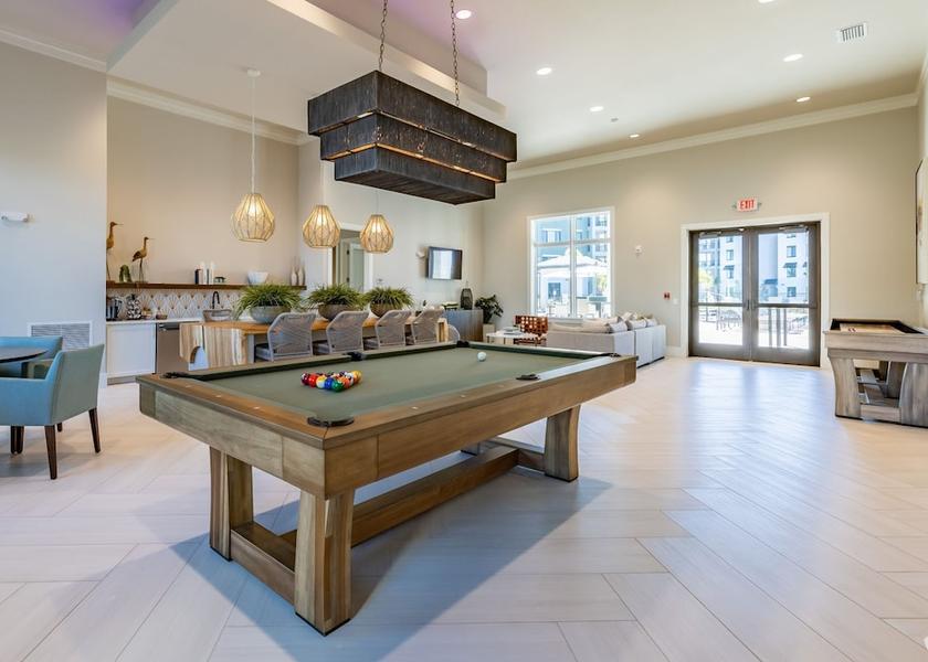 Georgia Palmetto Interior Entrance