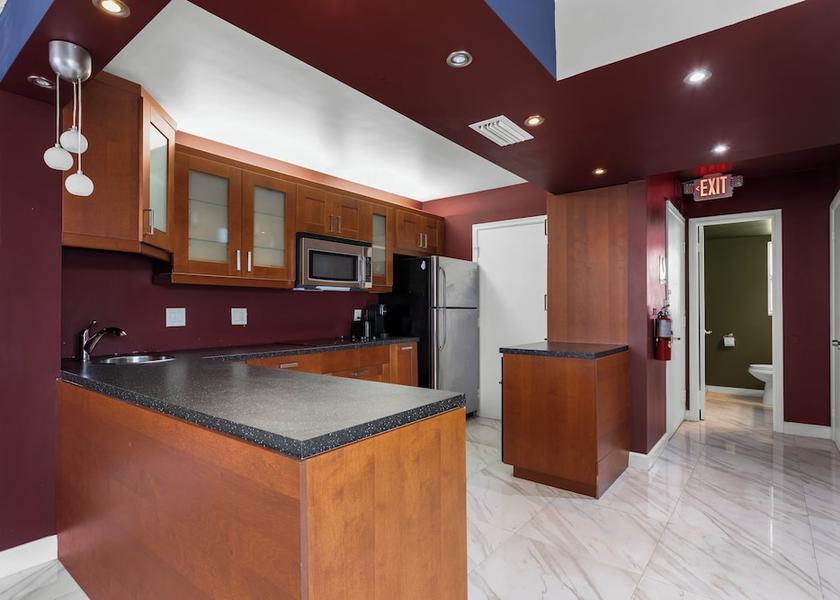Florida Bay Harbor Islands Kitchen