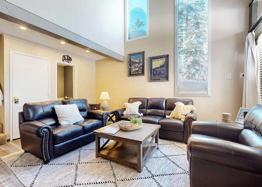 California Mammoth Lakes Interior Entrance