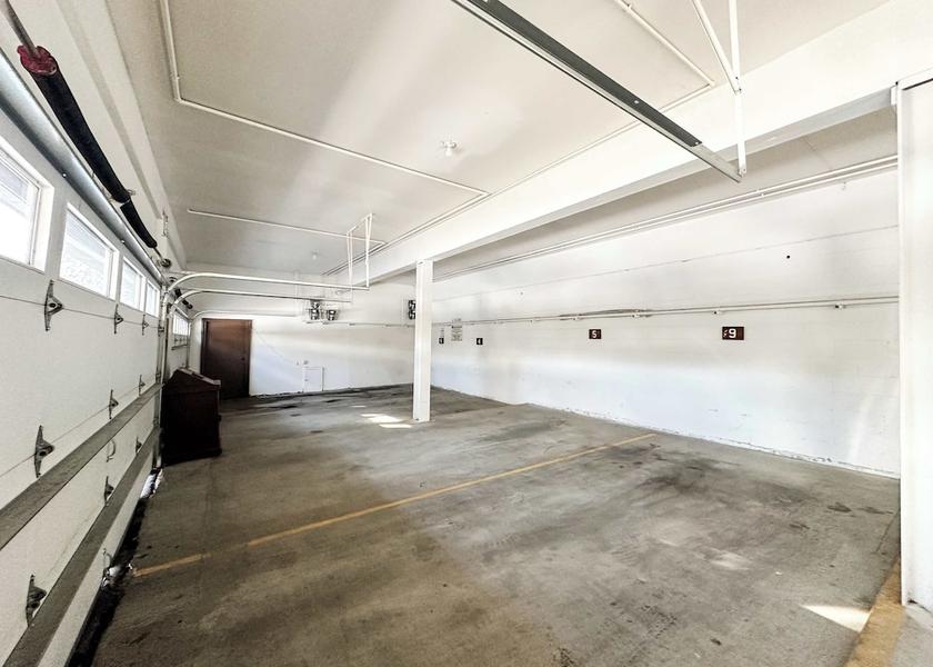 California Mammoth Lakes Interior Entrance