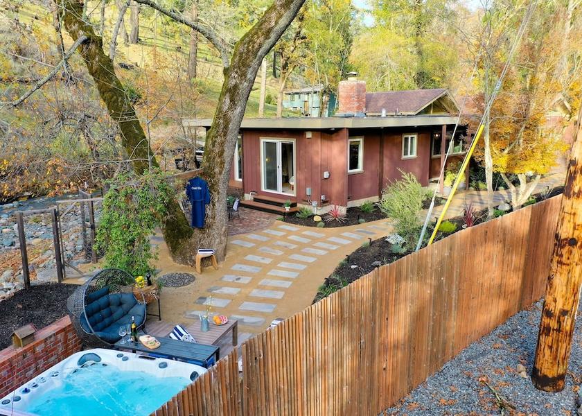 California Kenwood Room