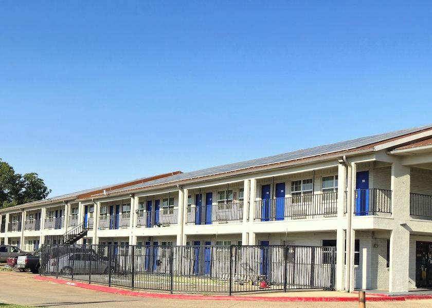 Texas Grand Prairie Exterior