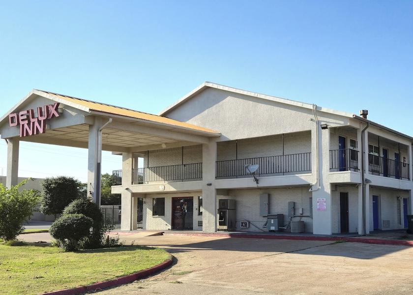 Texas Grand Prairie Exterior