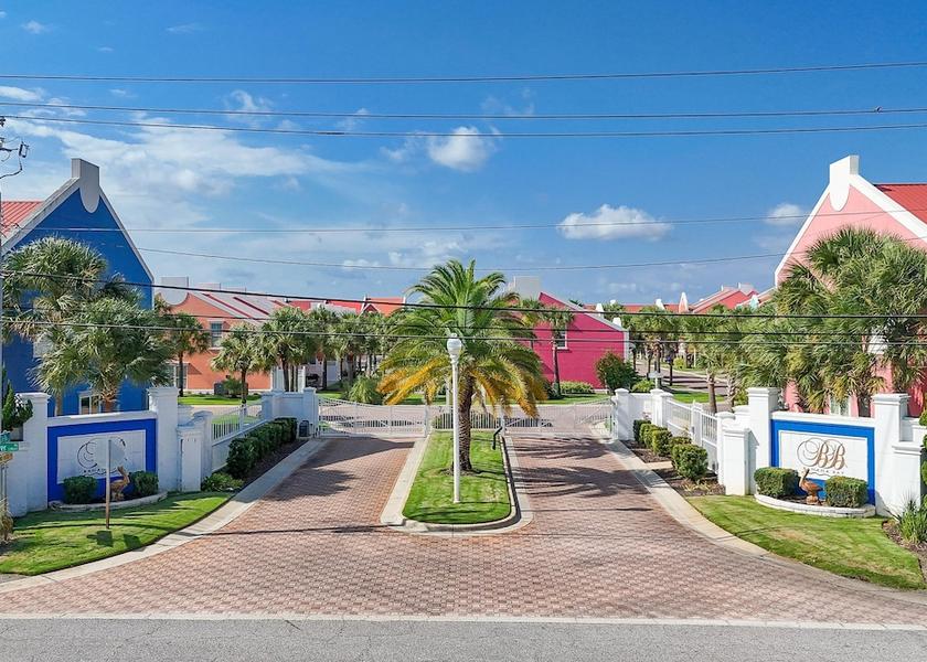 Florida Pensacola Property Grounds