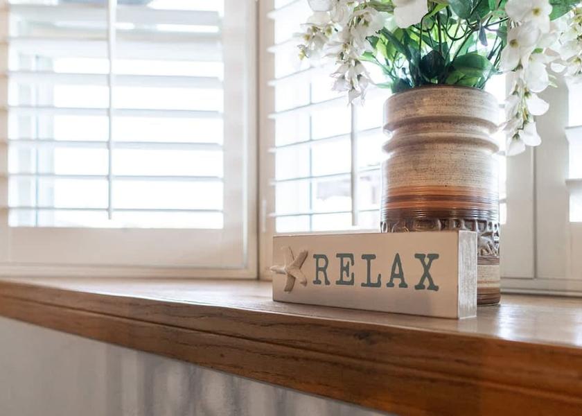 California Lemon Grove Room