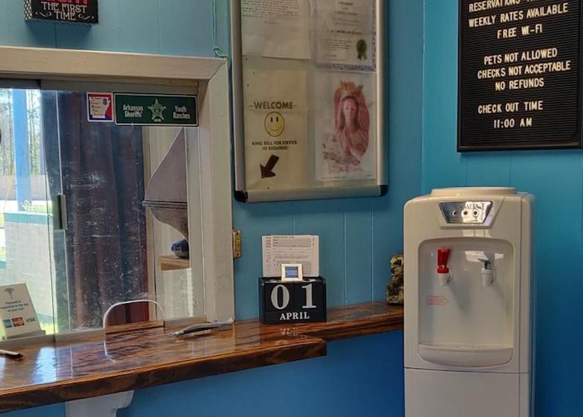 Arkansas Crossett Facade