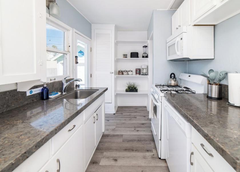 California Oceanside Room