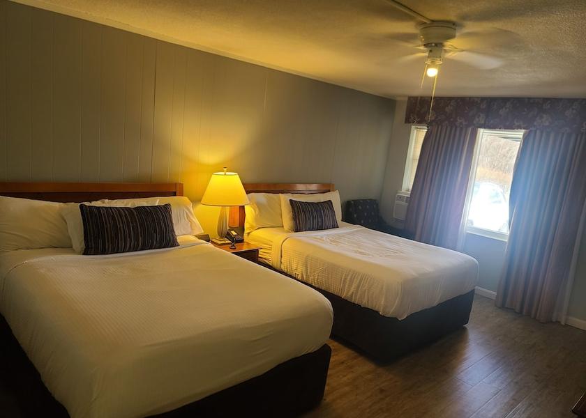 New Hampshire Tilton Room