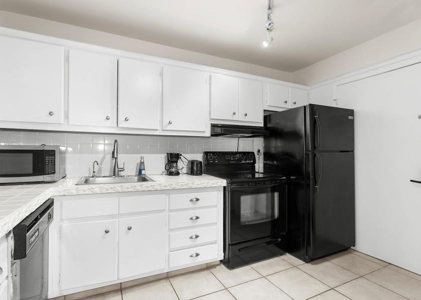 Florida Bay Harbor Islands Kitchen