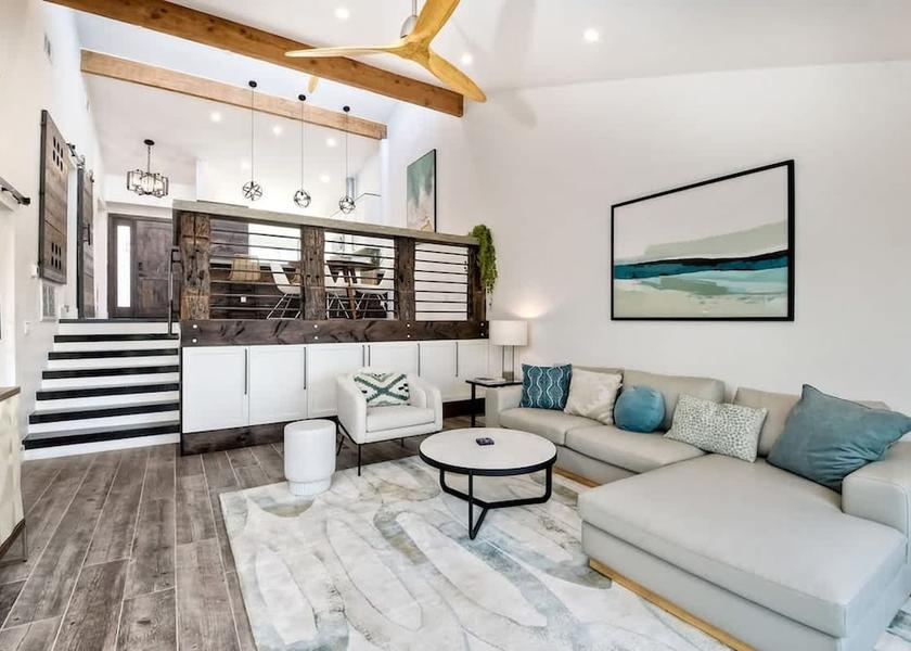 California Encinitas Room