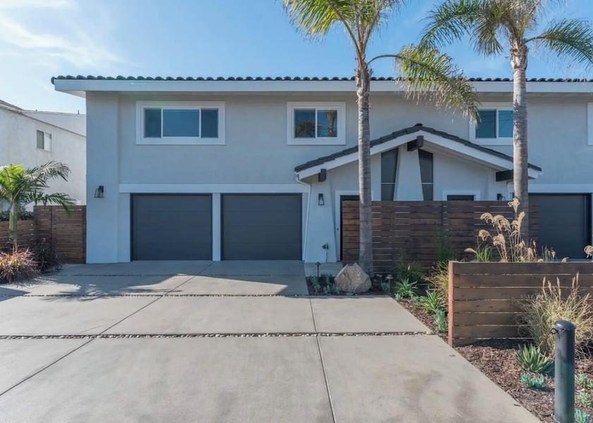 California Encinitas Facade
