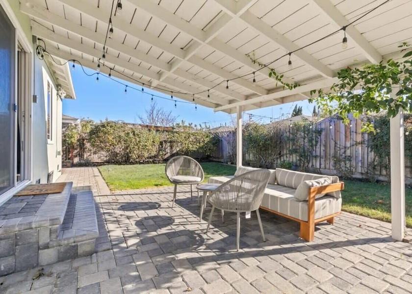 California Redwood City Terrace