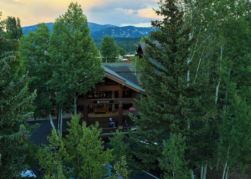 Montana Big Sky Exterior Detail