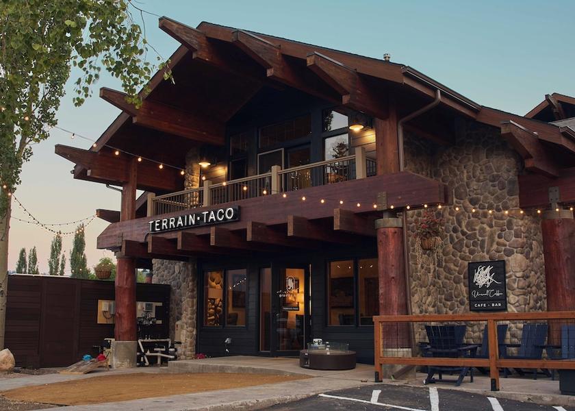 Montana Big Sky Exterior Detail