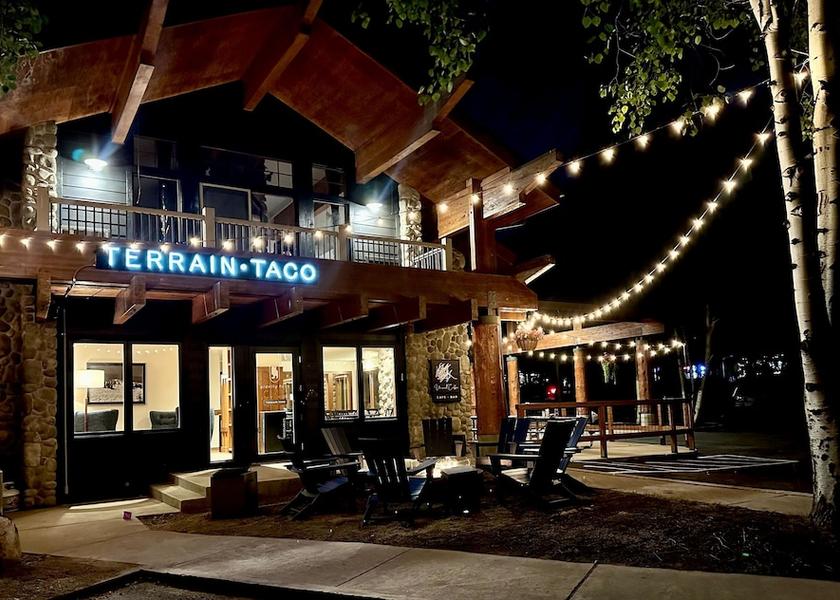 Montana Big Sky Exterior Detail