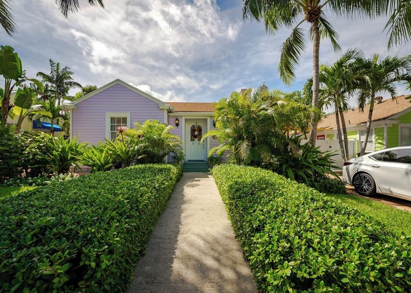 Florida West Palm Beach Facade