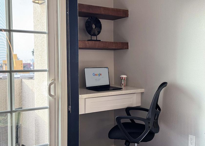 California Beverly Hills Room