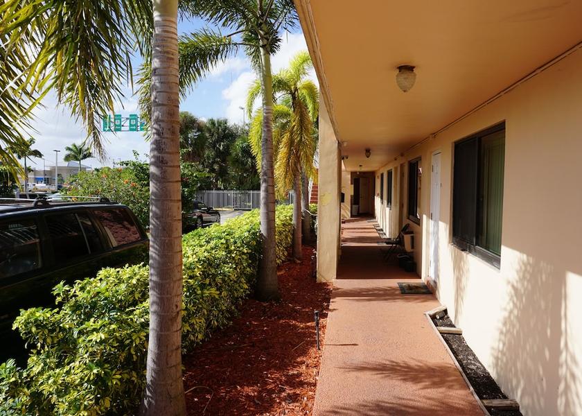 Florida Dania Beach Exterior Detail