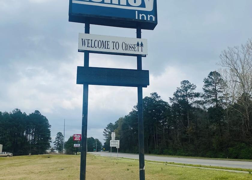 Arkansas Crossett Facade