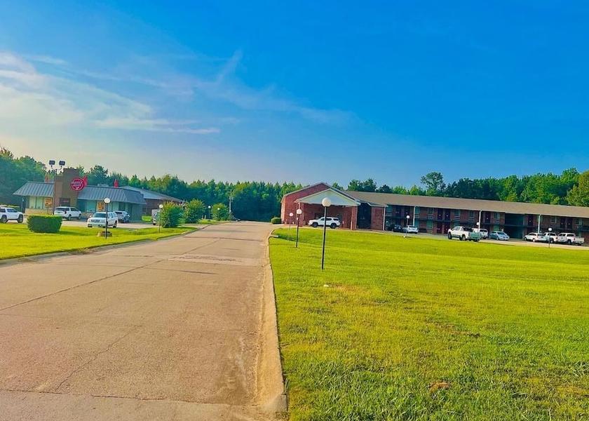 Arkansas Crossett Exterior Detail