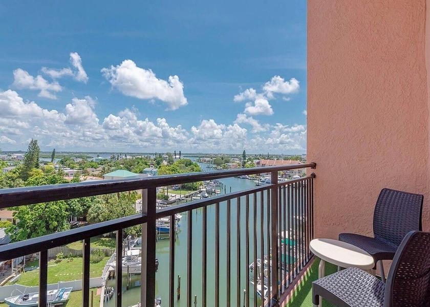 Florida Madeira Beach Property Grounds