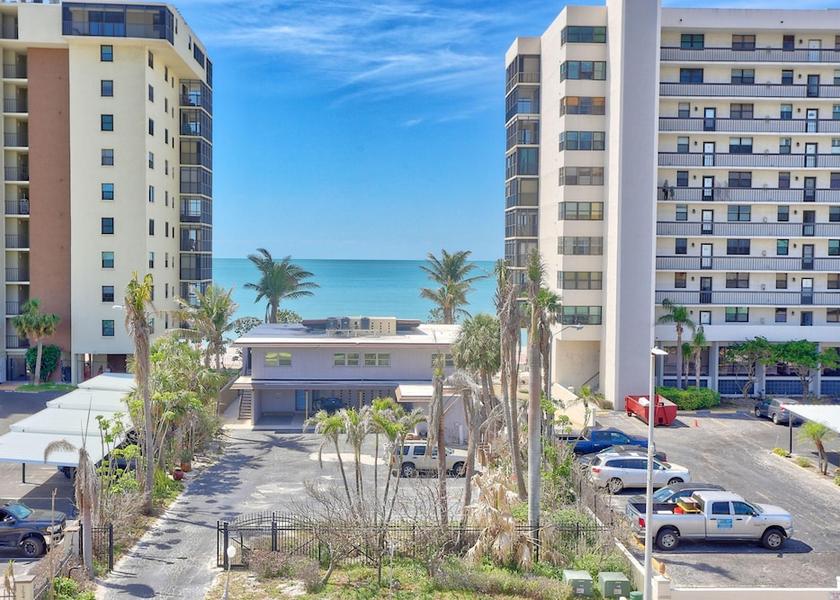 Florida Madeira Beach Exterior Detail